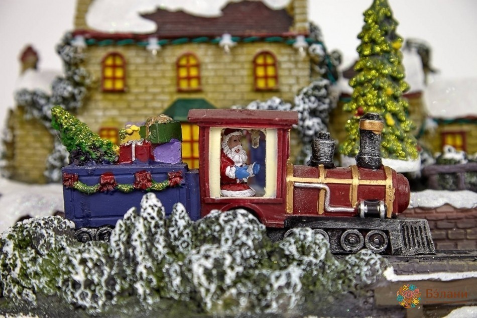 Instalația Muzicală De Anul Nou „Tren Cu Cadouri” | 2