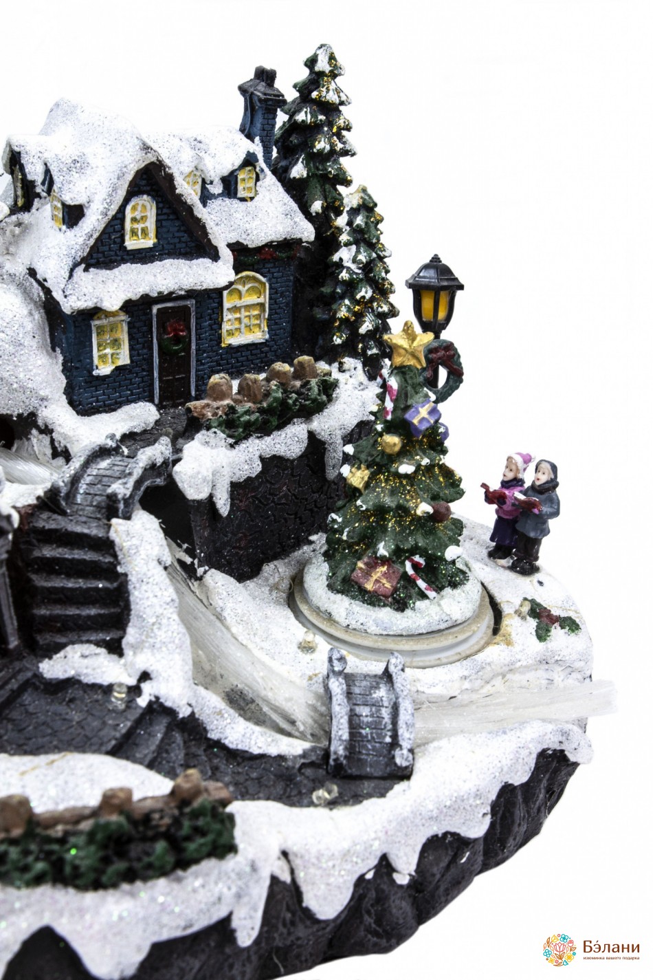 Instalația De Anul Nou „Winter Embankment” | 3